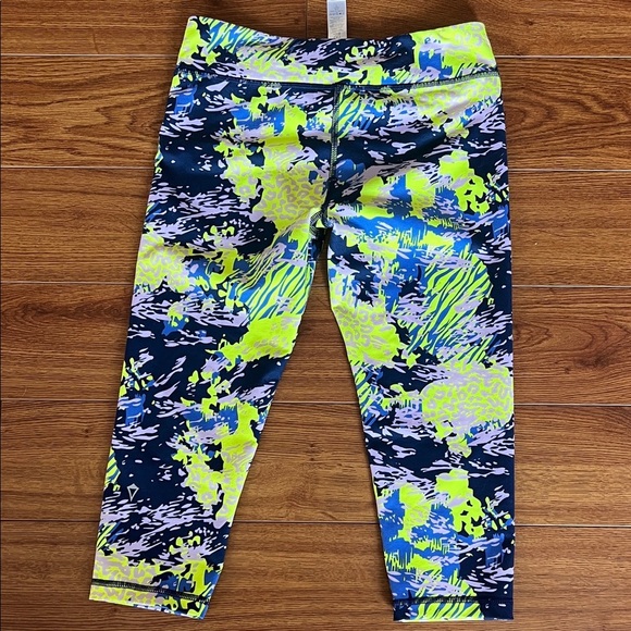 Ivivva Rhythmic Crop Leggings - Picture 4 of 4